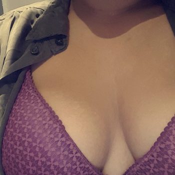 Aurora - Sexo casual em Tonantins Perfil de Aurora, 23 anos, Sexo casual em Tonantins (Amazonas)